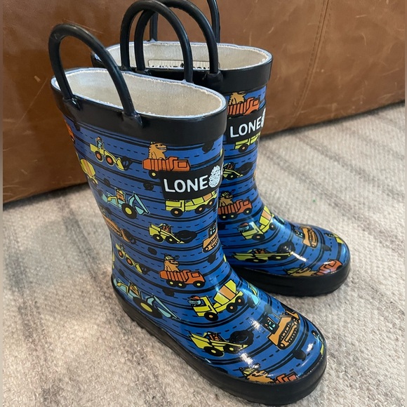 Lone Cone Other - EUC Toddler Rain Boots - size 8